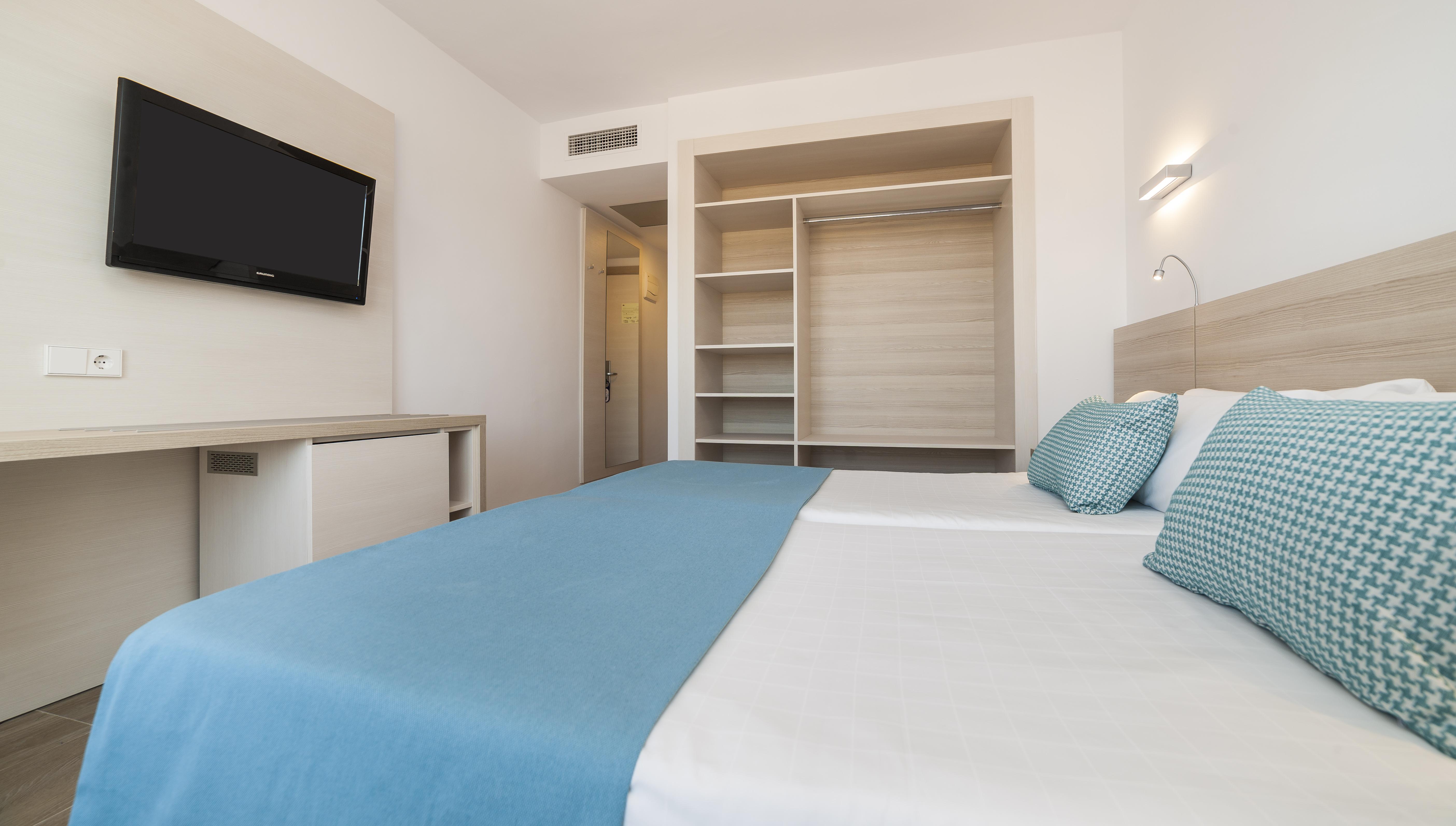 Globales Mimosa Hotel ปัลมาโนวา ภายนอก รูปภาพ