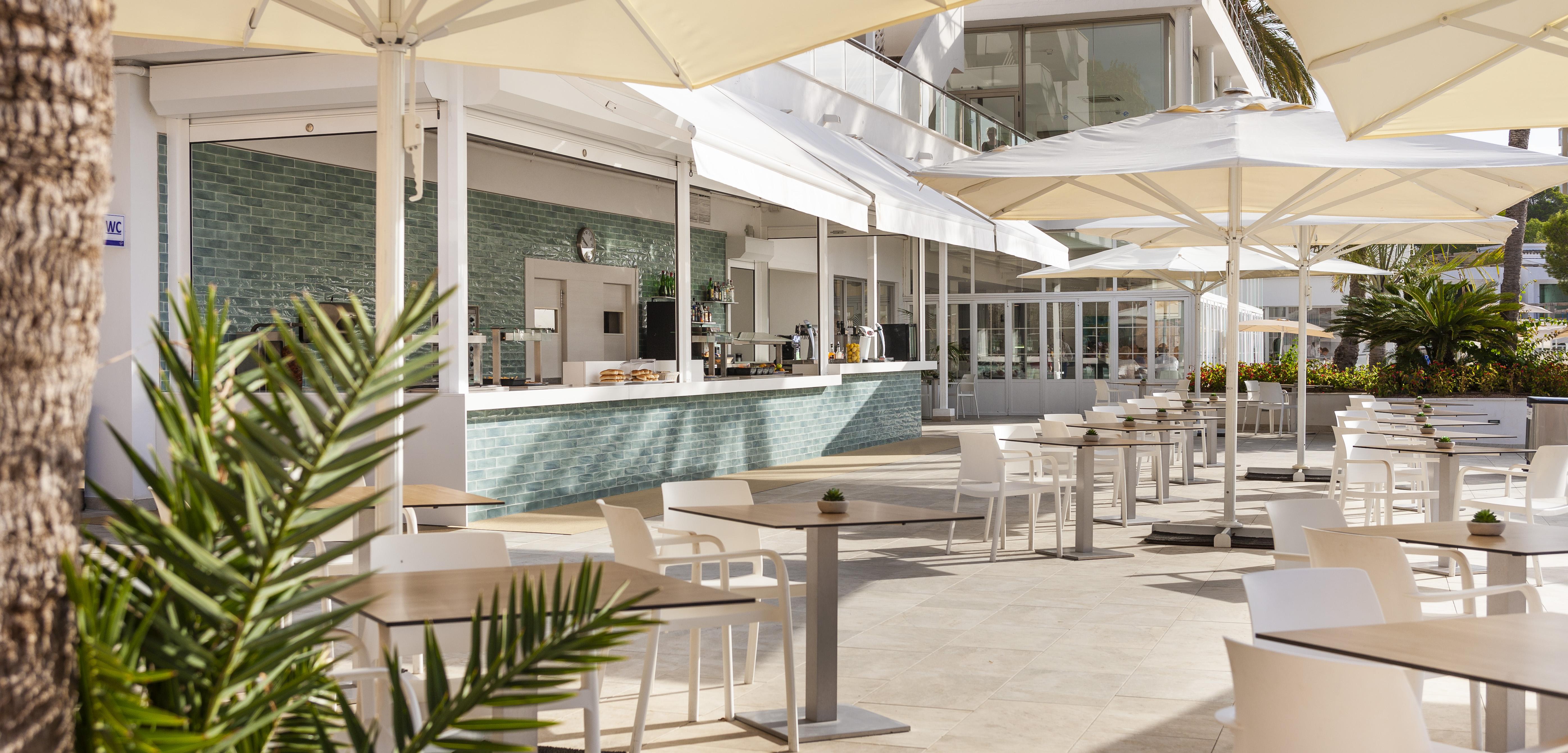 Globales Mimosa Hotel ปัลมาโนวา ภายนอก รูปภาพ