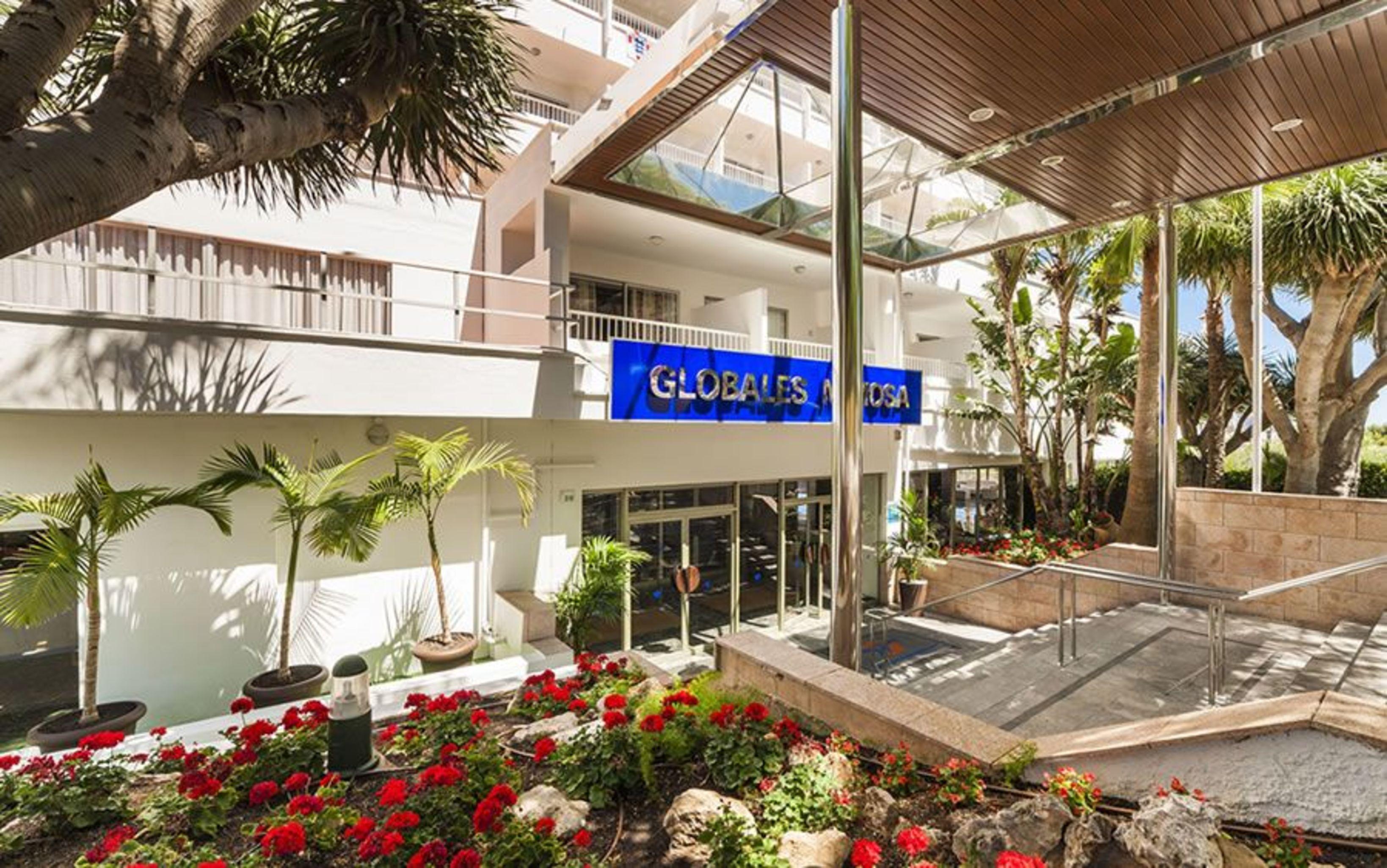 Globales Mimosa Hotel ปัลมาโนวา ภายนอก รูปภาพ