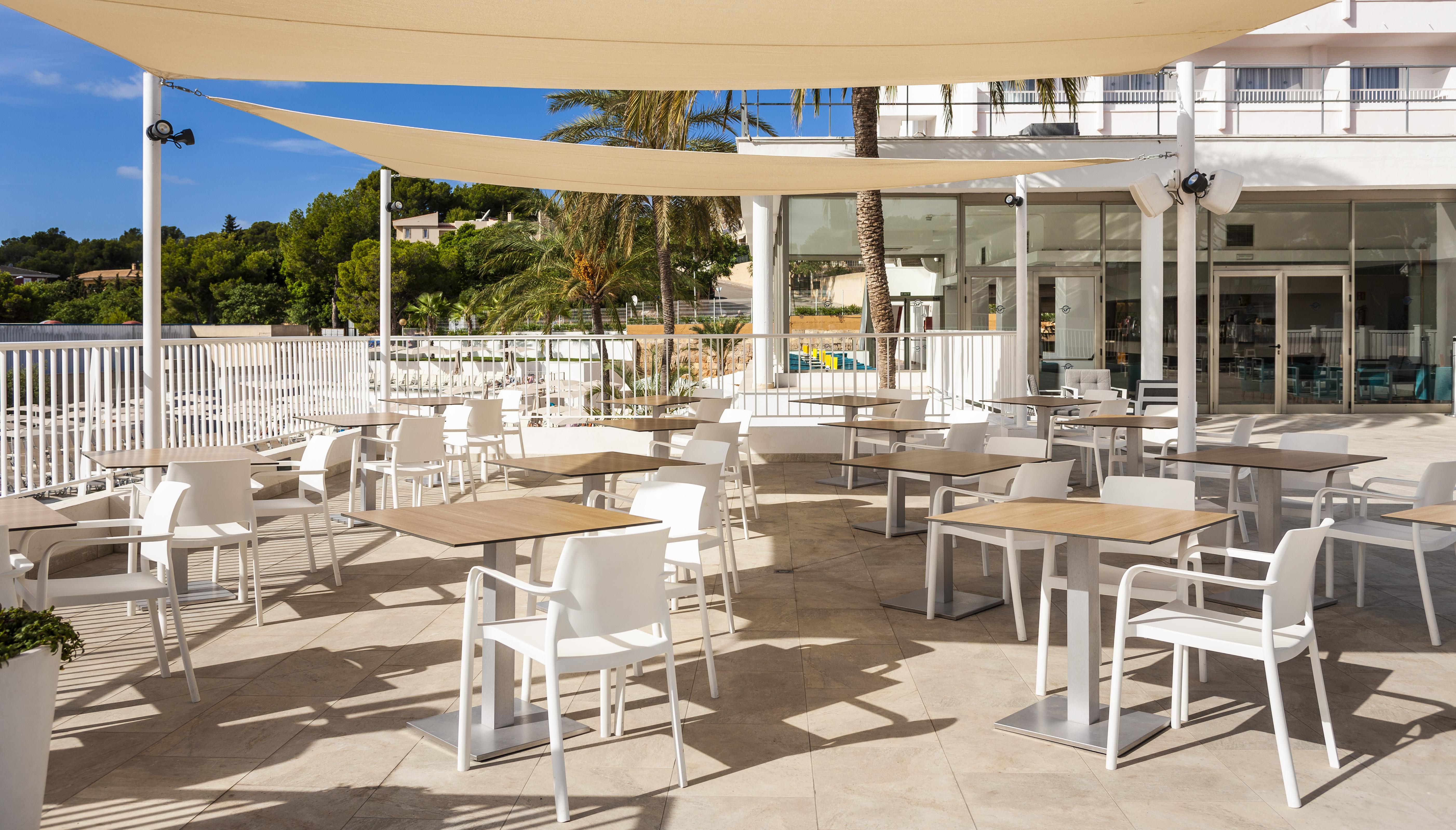 Globales Mimosa Hotel ปัลมาโนวา ภายนอก รูปภาพ