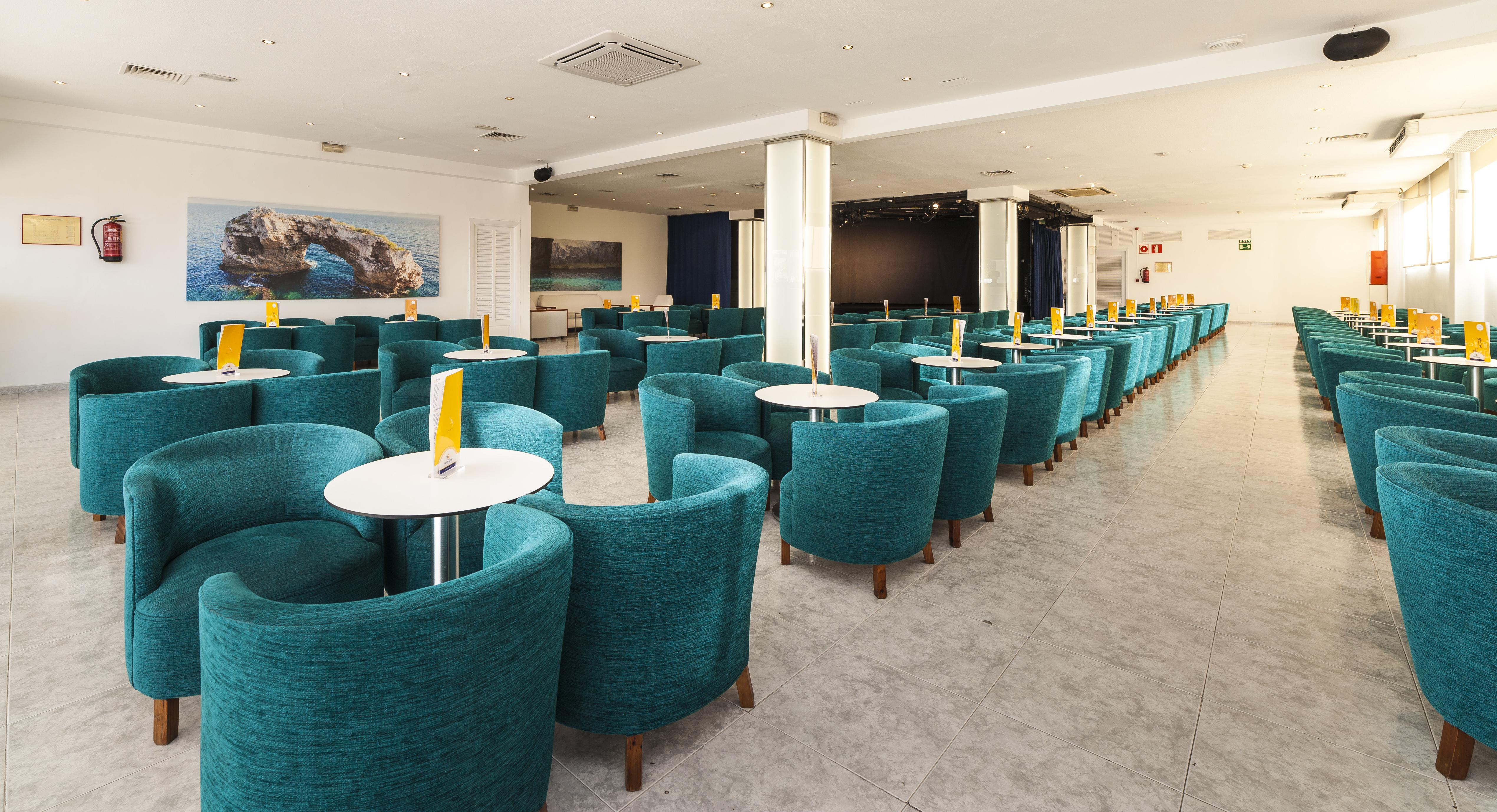Globales Mimosa Hotel ปัลมาโนวา ภายนอก รูปภาพ